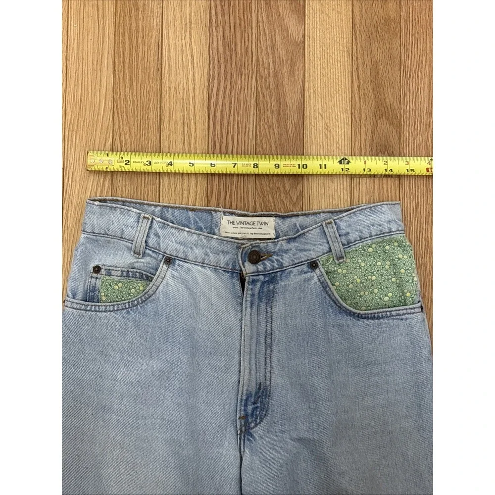 Vintage 90s Levis 550 Orange Tab Light‎ Wash Relaxed Fit Denim Jeans Size 30